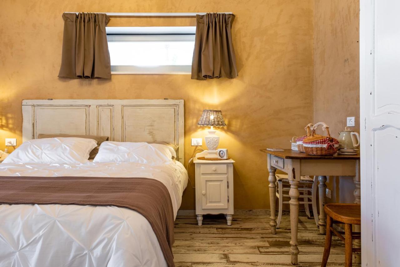 Bed and Breakfast Aria Di Bosco Л'Акуила Экстерьер фото